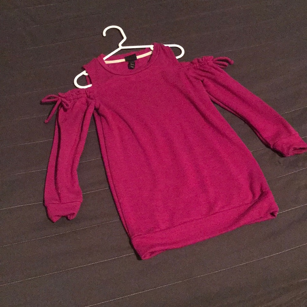 Purple cold shoulder top girls size 4/5